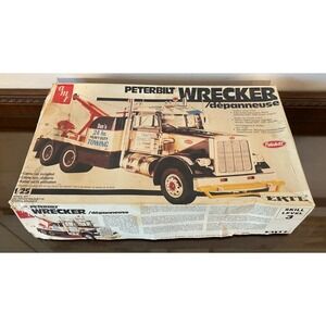 Peterbilt Wrecker Tow Truck Vintage AMT Matchbox 1:25 Unbuilt *READ*